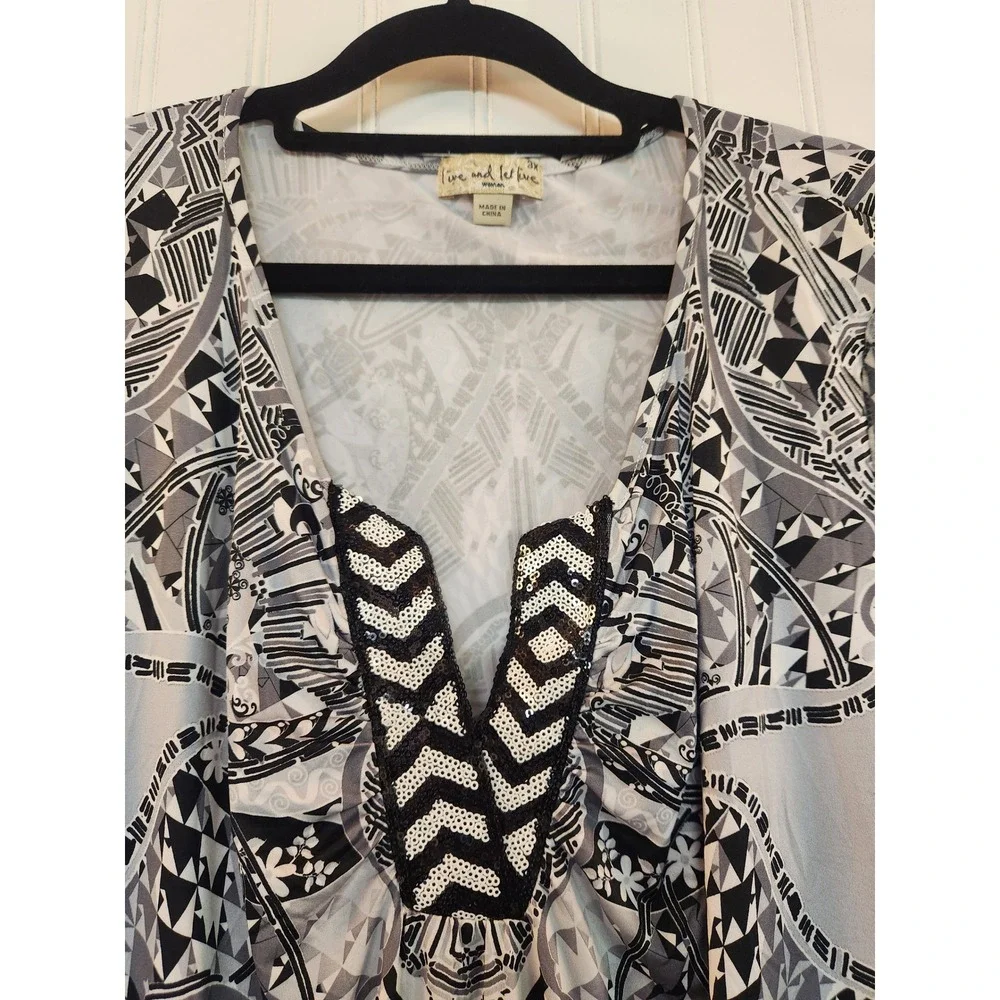Live Let Live Woman 3X Geometric Sequin V-Neck Flutter Sleeve Tunic Top Sheer - Picture 4 of 14